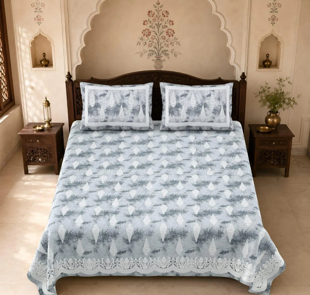 Grey abstract print pure cotton super king bedsheet with two pillow covers