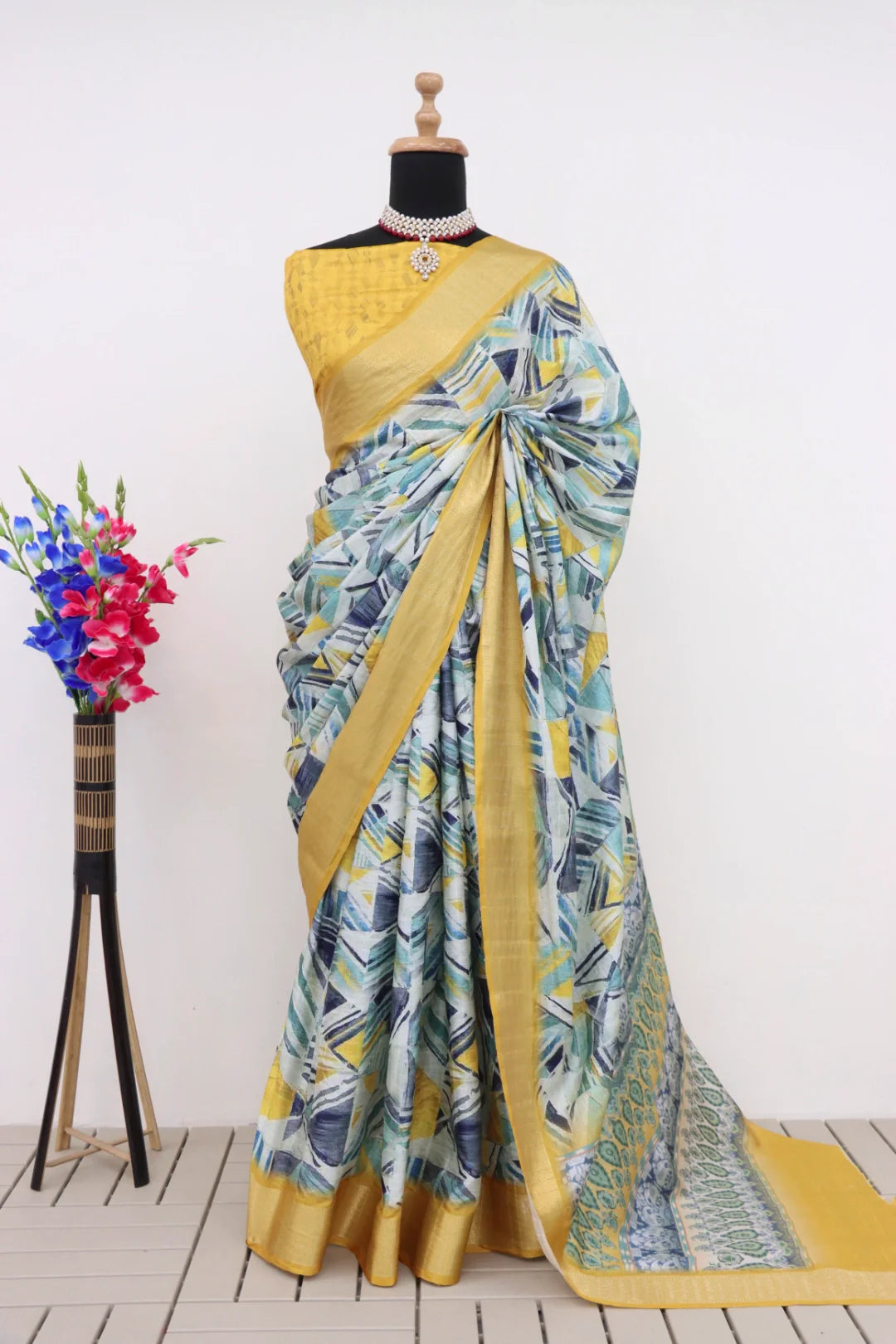 Light Yellow Colour Saree