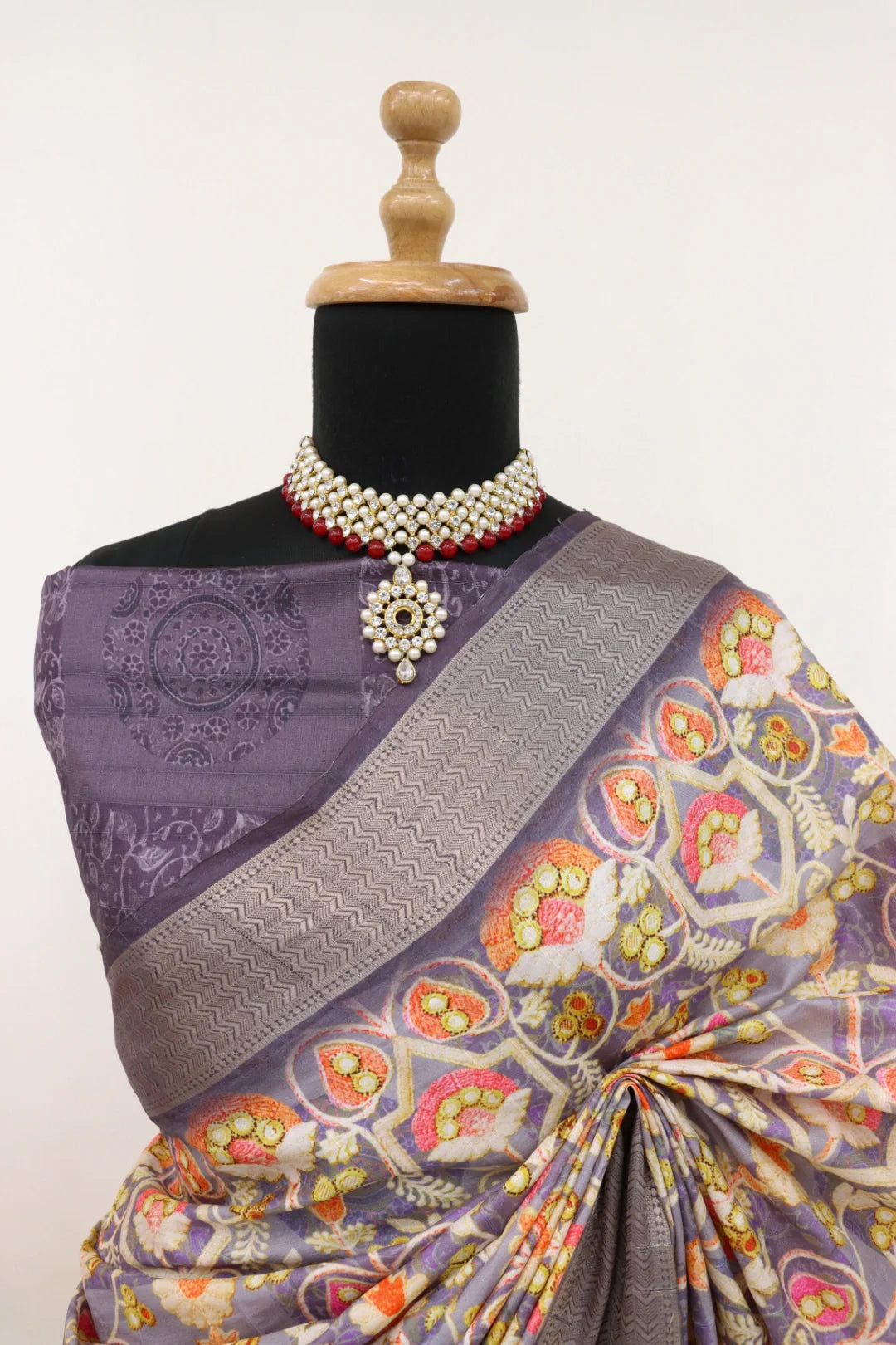 Light Purple Colour Silk Saree