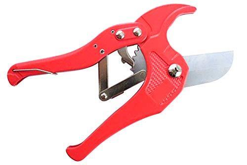 413 PVC Pipe Cutter, a durable hand tool for precise cutting of PVC pipes and tubing
