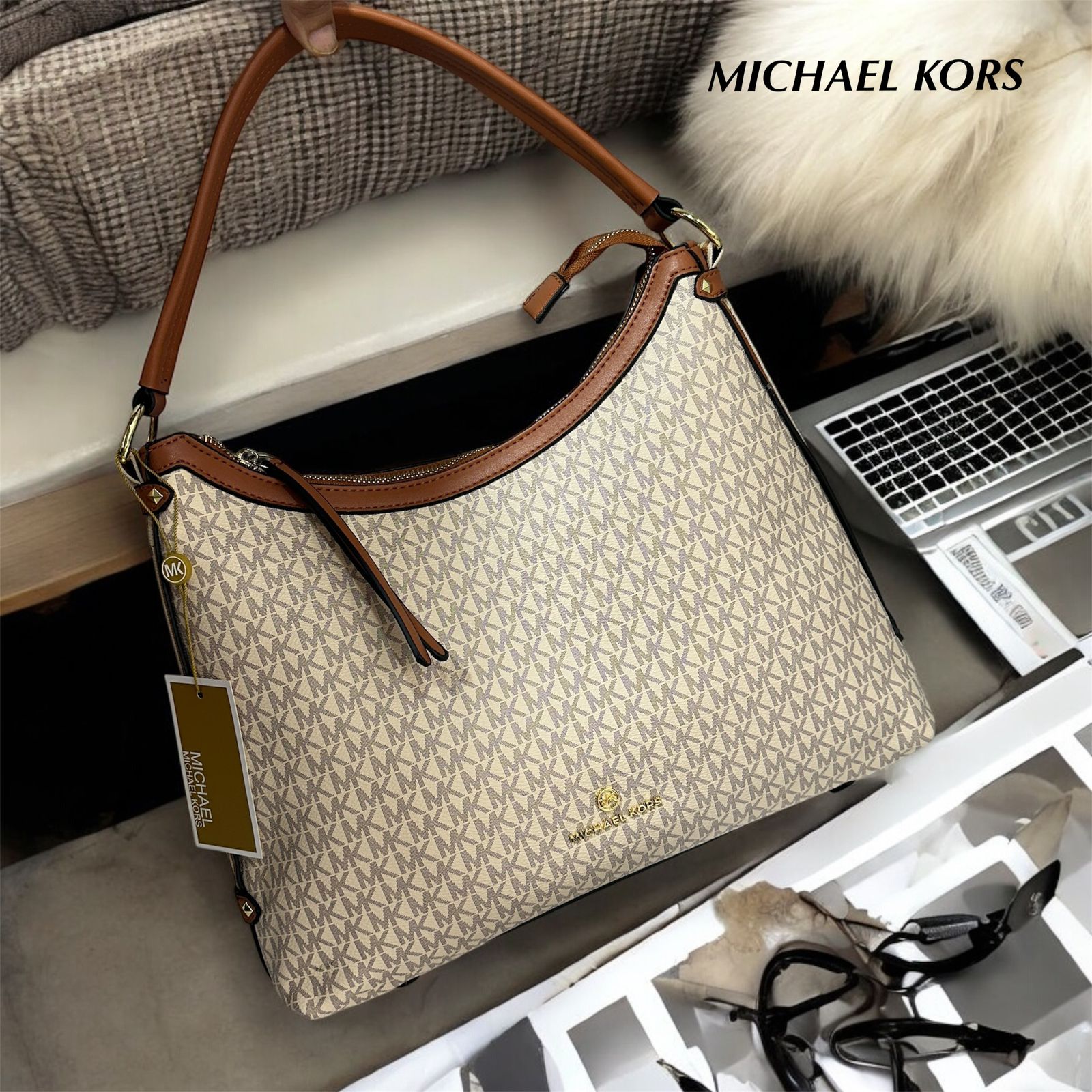 Michael Kors Maeve Large Logo Tote Bag - Stylish and Spacious Beige