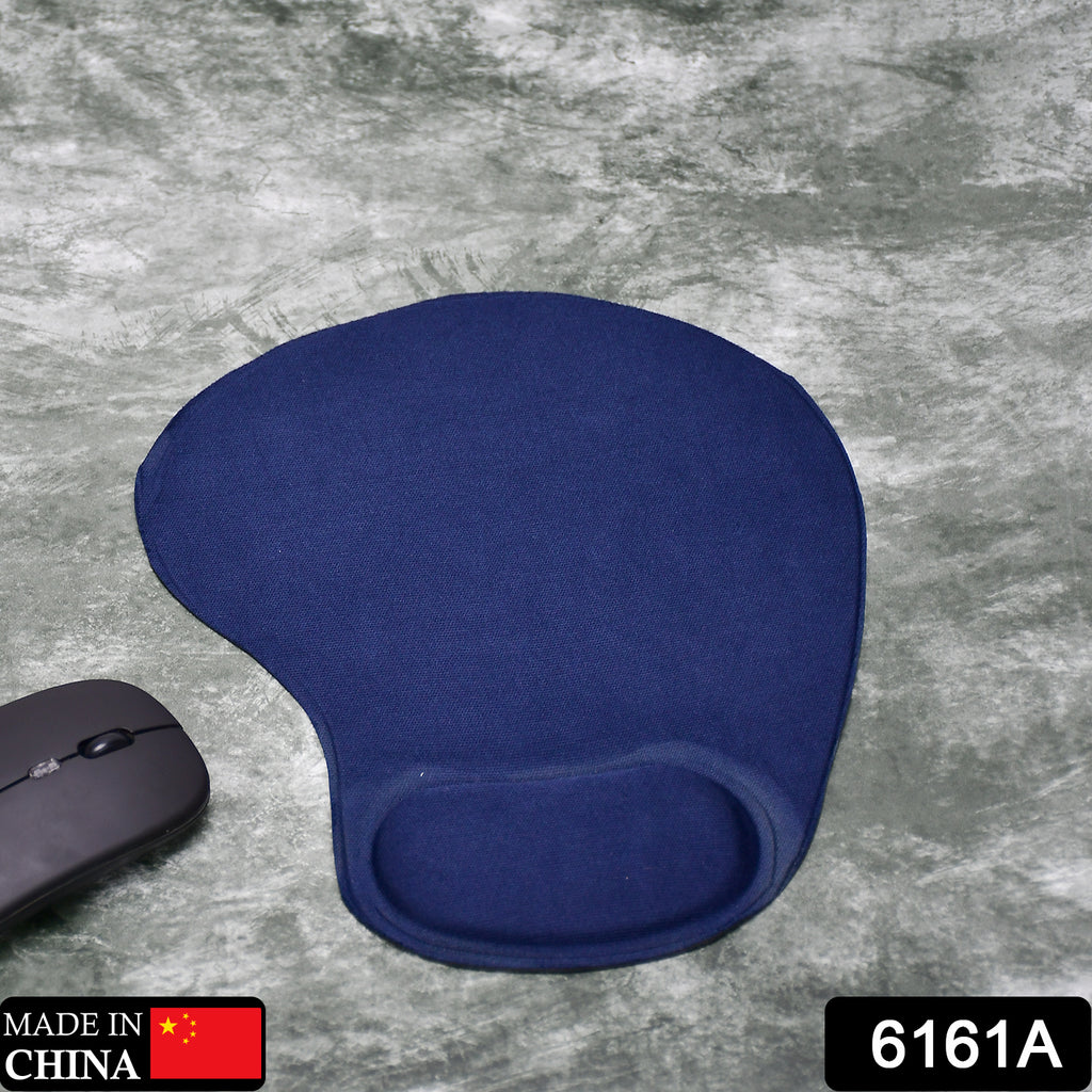Wrist S Mouse Pad 6161a, shown with a mouse, for comfortable computer use and wrist support