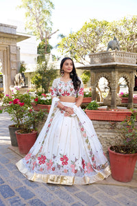 White Wonder Lehenga Choli Set For Wedding | TRENDBUY