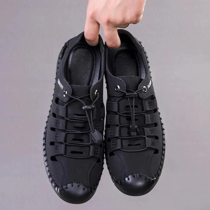 Men's stylish black casual shoes with contrasting white sole