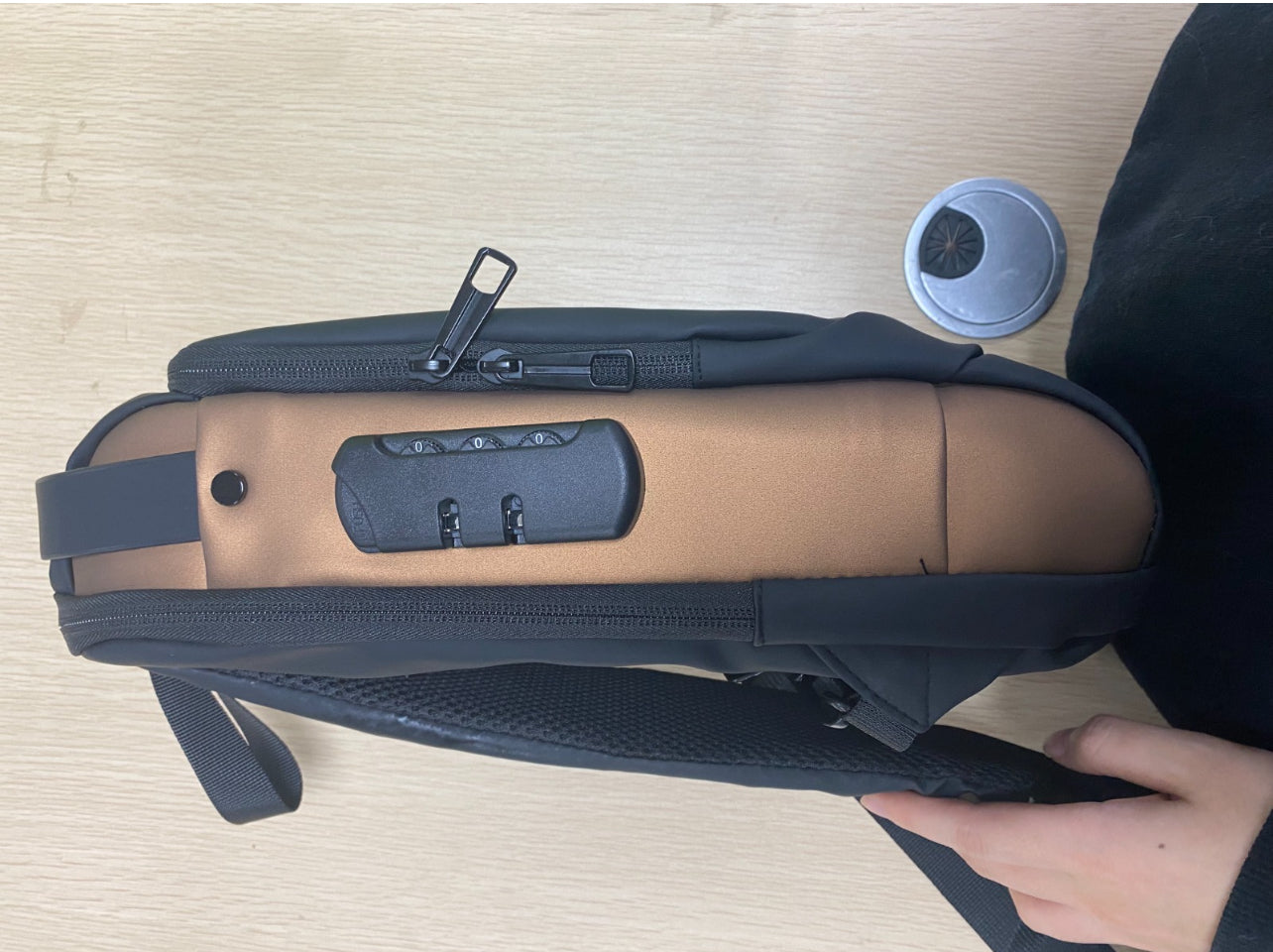 Anti-Theft Sling Bag - Unisex Waterproof, Durable, and Comfortable Crossbody Bag