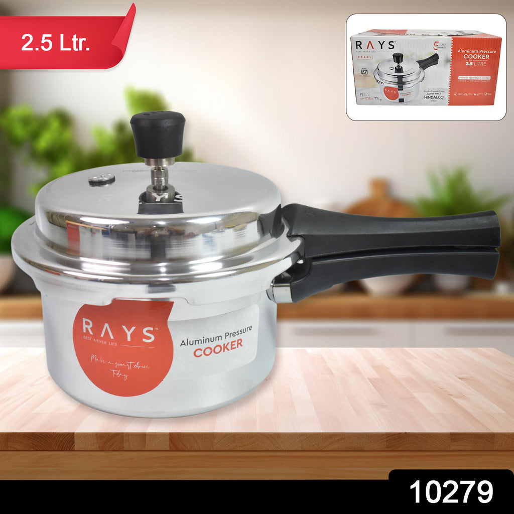 Aluminium Rays Pearl pressure cooker with outer lid, 2.5 litres