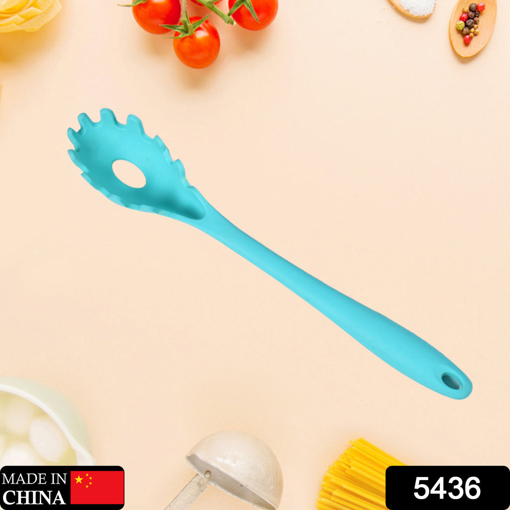 Non-slip, heat-resistant 29cm food-grade kitchen pasta fork & spaghetti spoon.