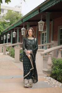 Bottle Green Color Weddingwear Sarara Suit | TRENDBUY