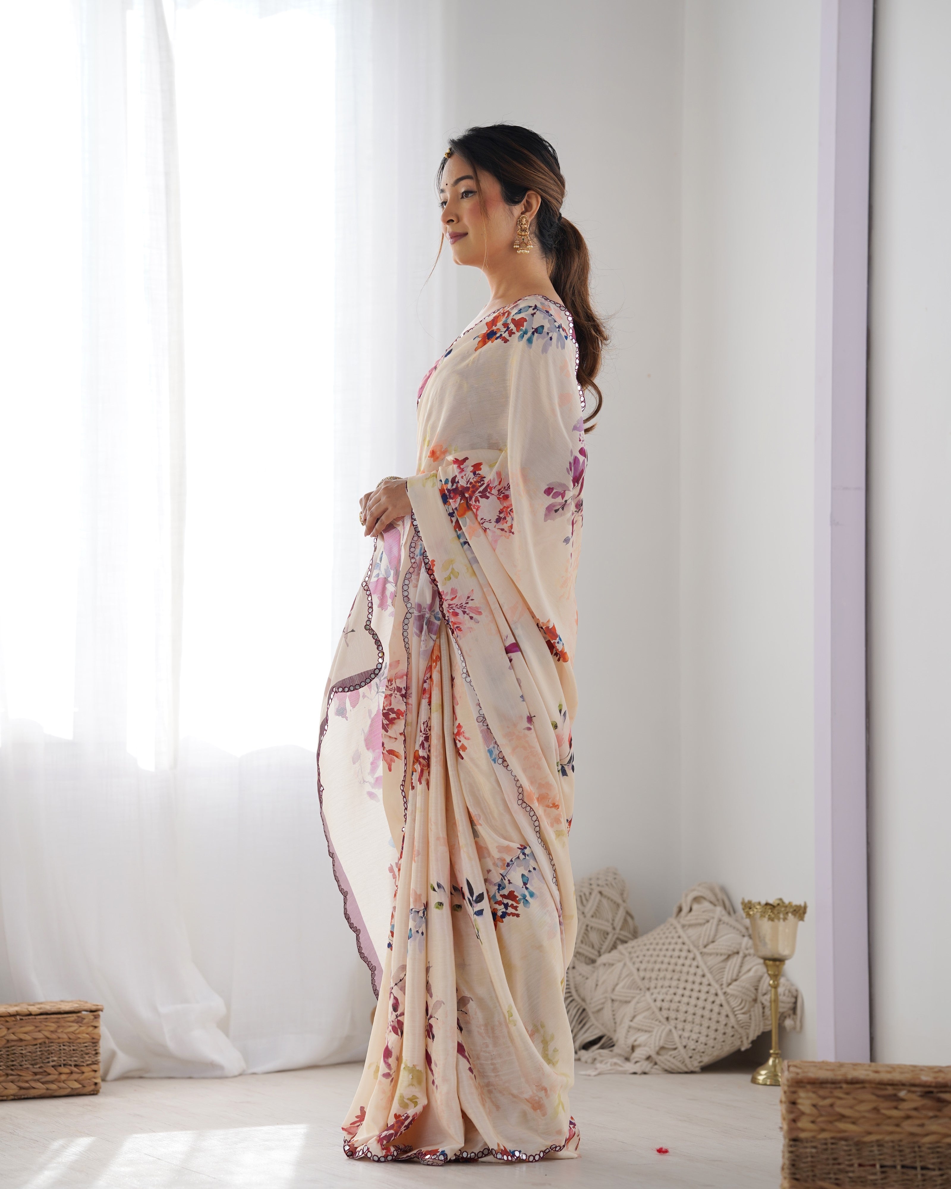 TRENDBUY Heavy Chinnon Saree with beautiful floral print and Kutchi mirror lace border