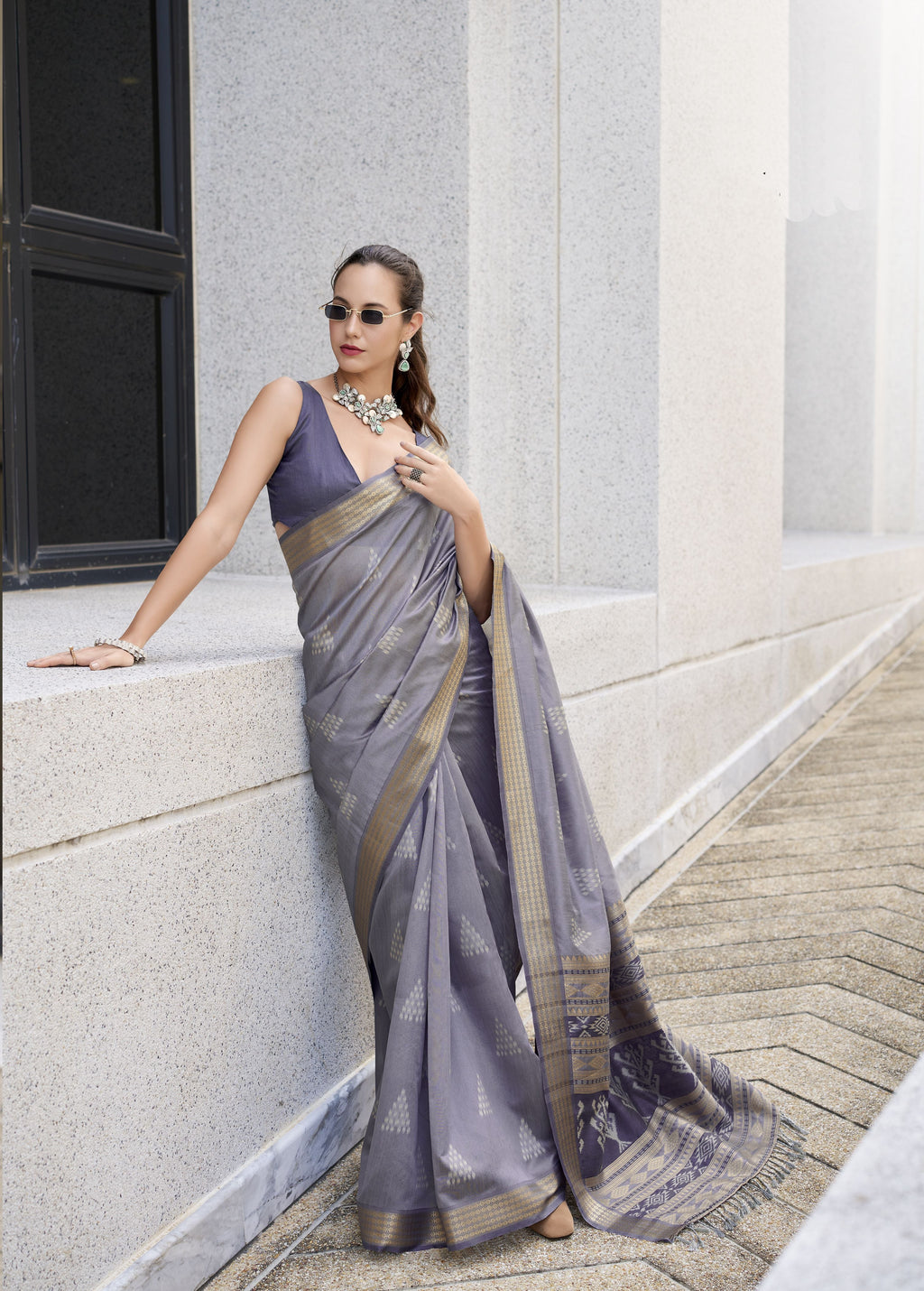 Gray rayon silk saree with beautiful border, perfect for festival wear