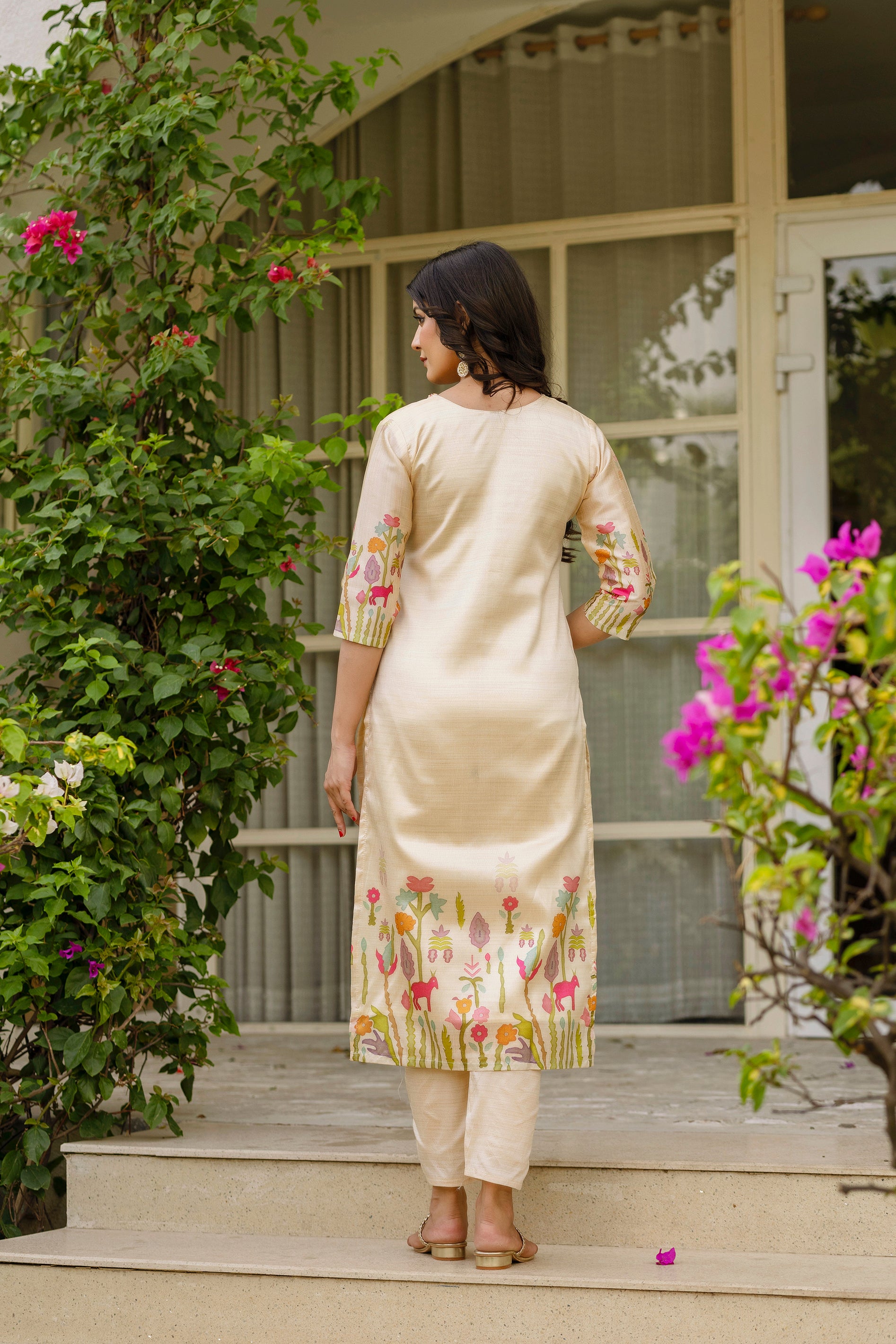 Rear view of the model in TRENDBUY HR-24 Viscose Assam Silk Kurta Set, showing the back of the kurti and pant.