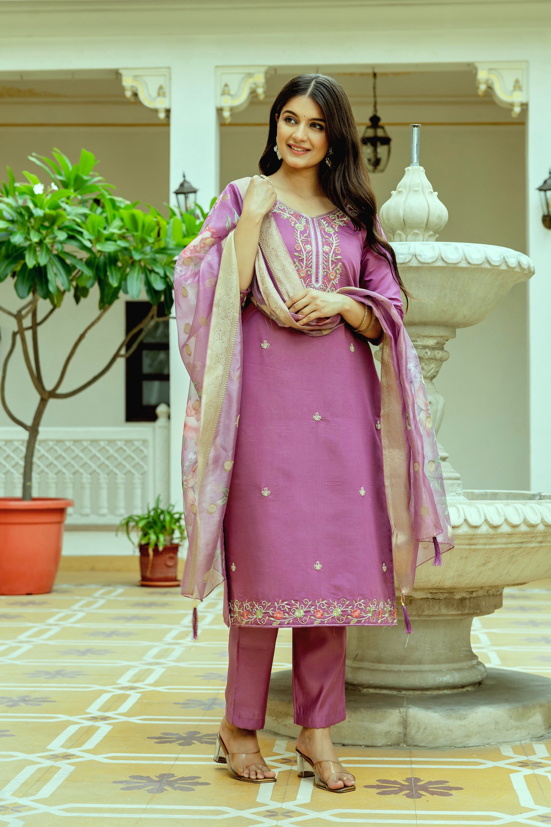 Elegant model showcasing the full silhouette of the TRENDBUY violet chanderi silk kurti and pant set with a beautifully draped embroidered dupatta