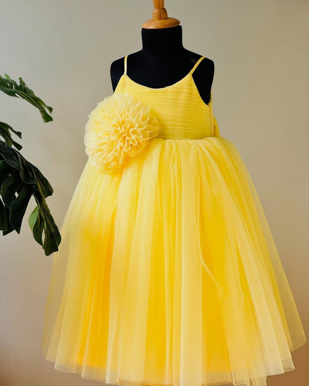 TREND BUY Yellow