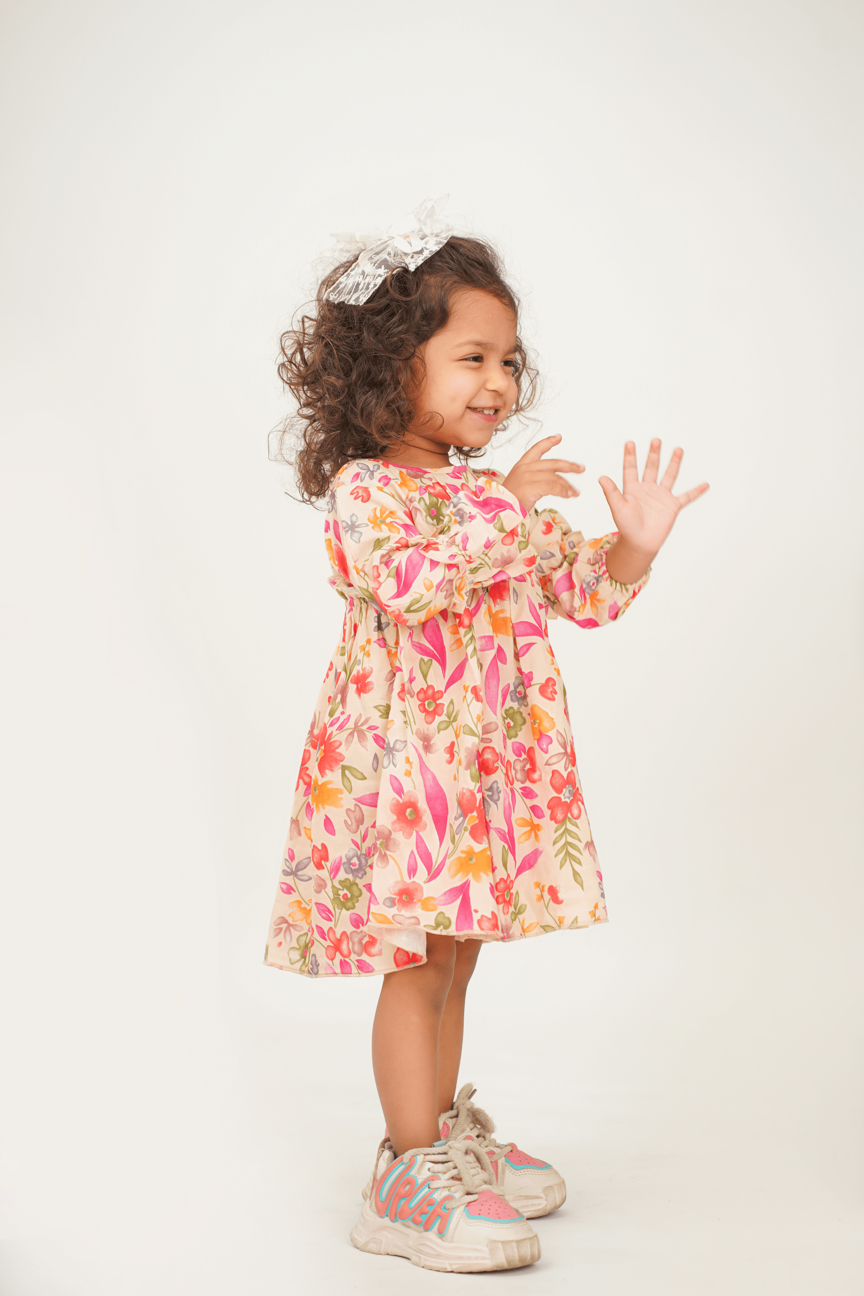 Girls Mulmul asymmetrical Printed Dress - Cream & Pink