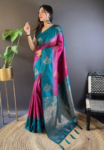 Luxor Pink Soft Silk Floral Border Contrast Zari Woven Saree | TRENDBUY