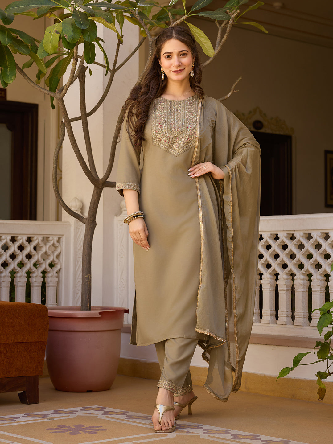 TRENDBUY MV-6029 Rayon Embroidered Kurti Set with Chinon Dupatta for Women