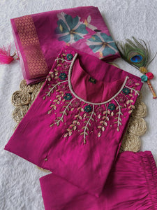Magenta Handwork Kurti Pant Dupatta Set | TRENDBUY