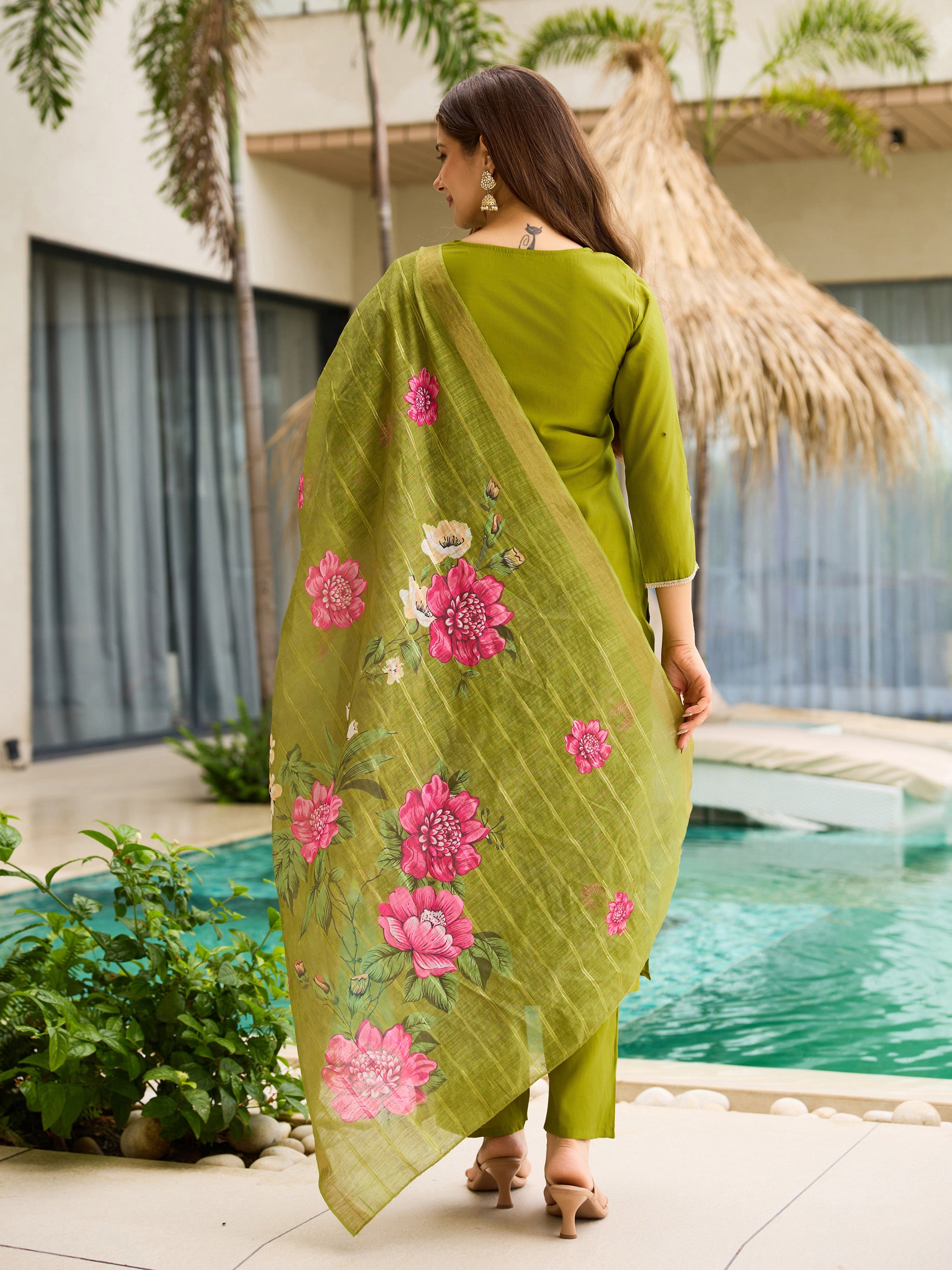 Rear view of TRENDBUY lime green kurti set, highlighting the vibrant pink floral print on the jacquard dupatta