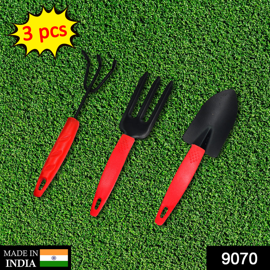 3pcs small hand cultivator, small trowel, & garden fork set with ergonomic wooden handles for gardening.