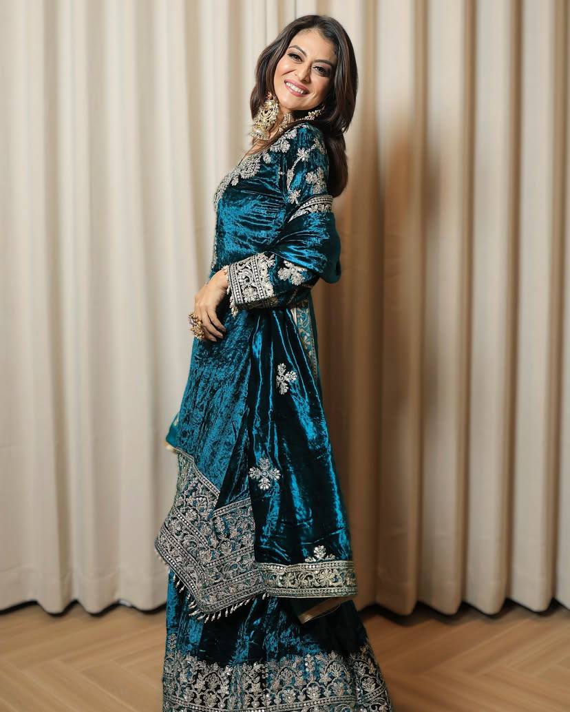 Heavy Velvet Kurta & Pant Set with Sequins Embroidery Work