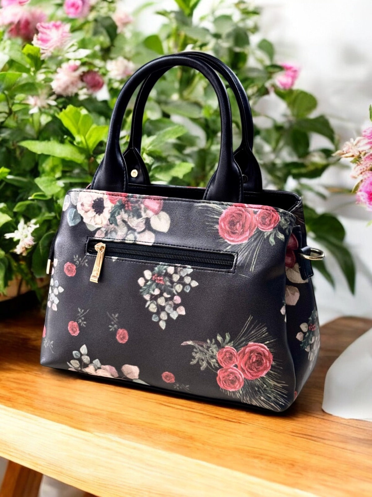 Brand-Catchy Stylish Handbag and Sling Bag Black