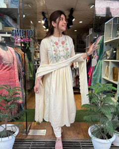 Heavy Embroidered & Chikan Work 3-Piece Suit | White | M-XXL | Trendbuy