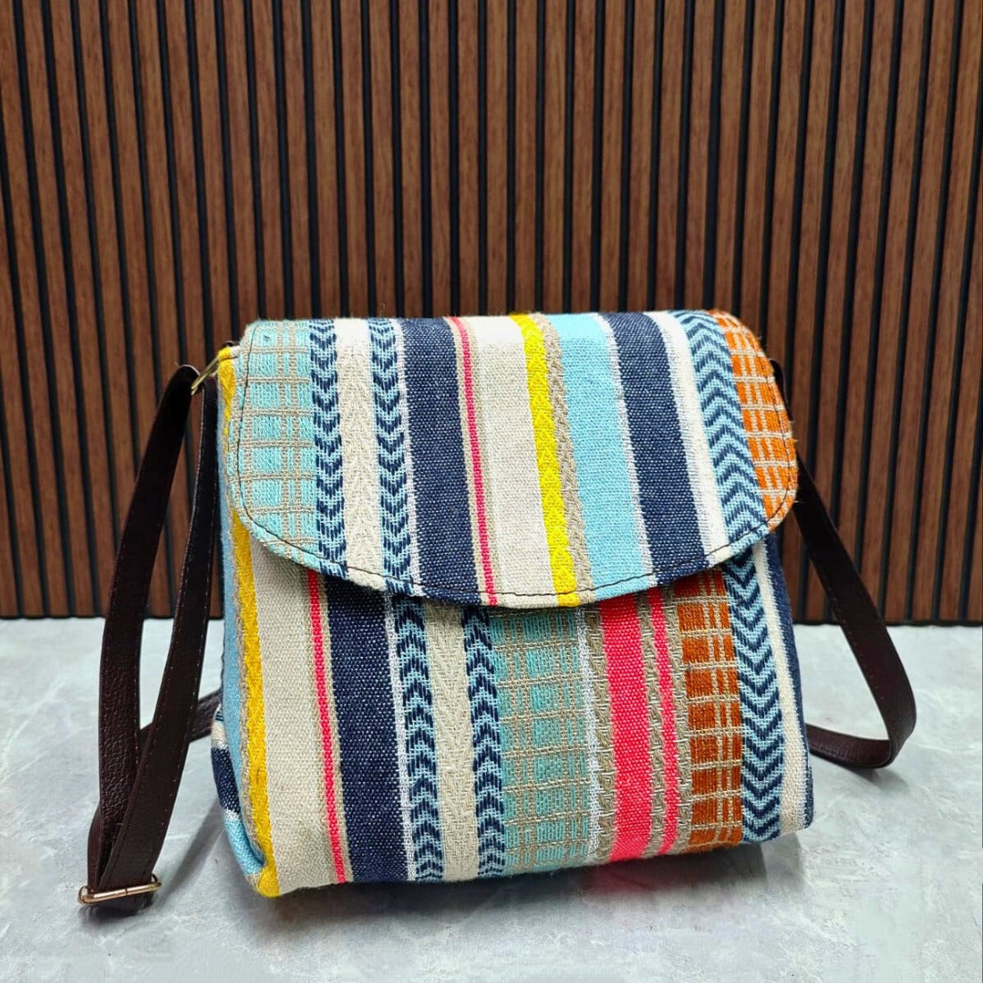 TREND BUY Striped