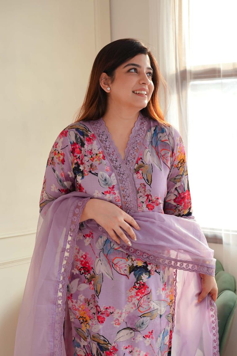 Violet Georgette Printed Kurti with Pent and Organza Dupatta