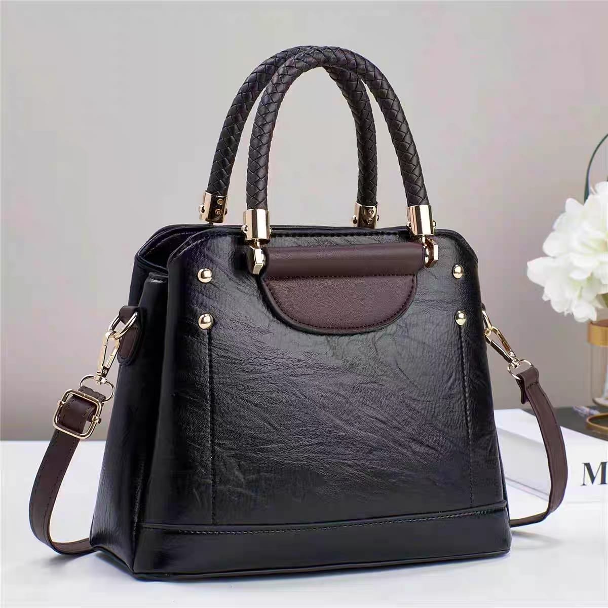 TREND BUY Black