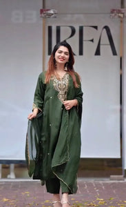 Authentic Pakistani Ready-to-Wear Suit - Heavy Embroidery for Festive Wear