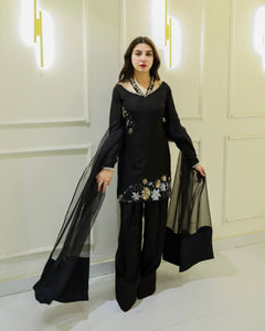 Black Natural Crepe Silk Embroidered Kurta Set for Women | Festive Wear