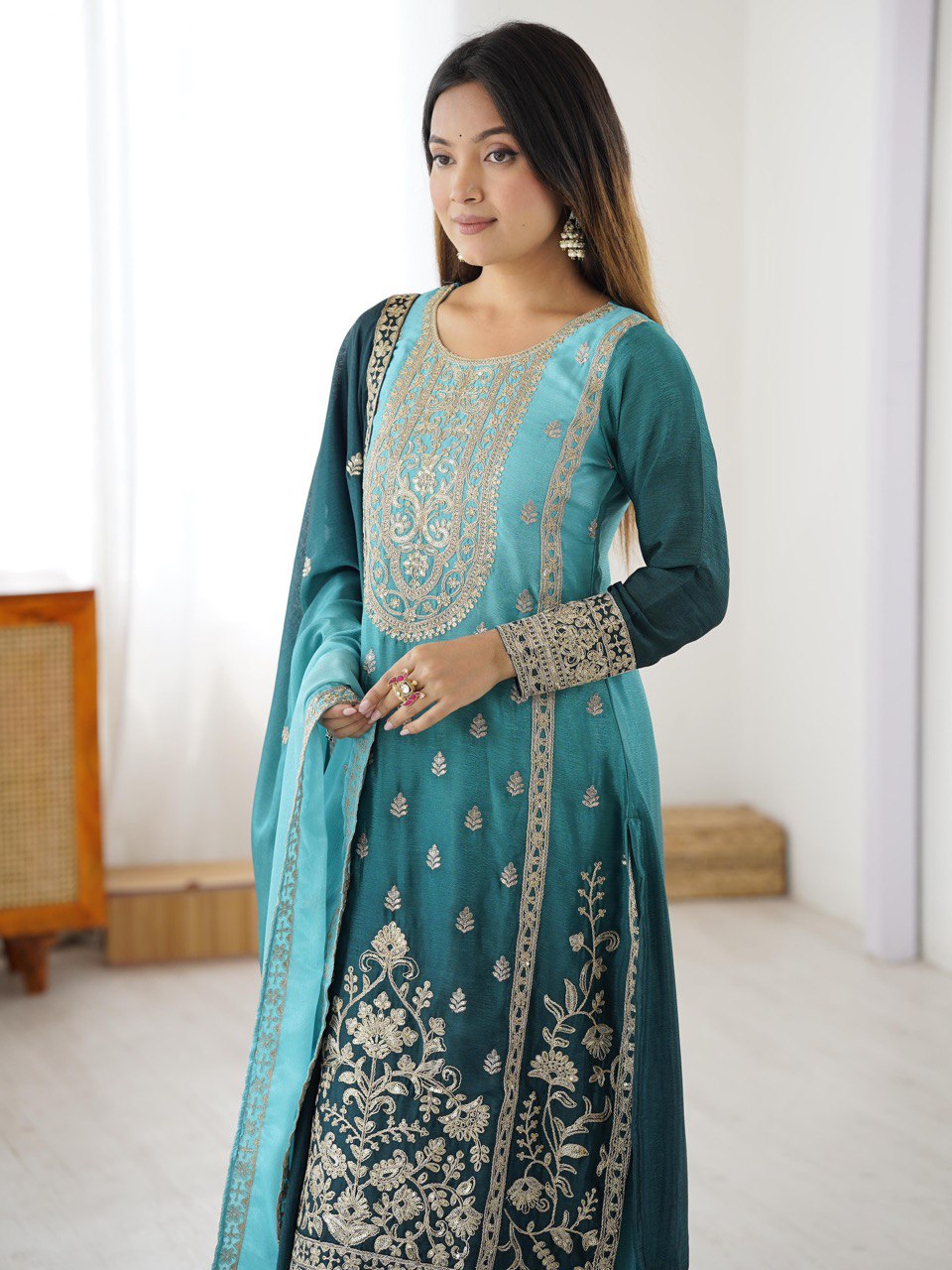 Front view of model wearing Teal Shaded Chinon Silk Palazzo Suit with Dori and Sequence Work