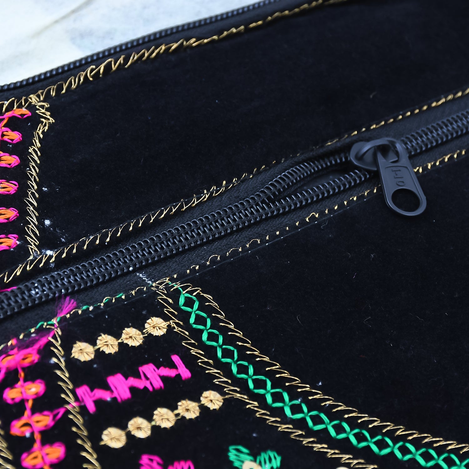 Handcrafted Cotton Embroidered Shoulder Bag Purse For Girls Women (1 Pc 9 Inch)