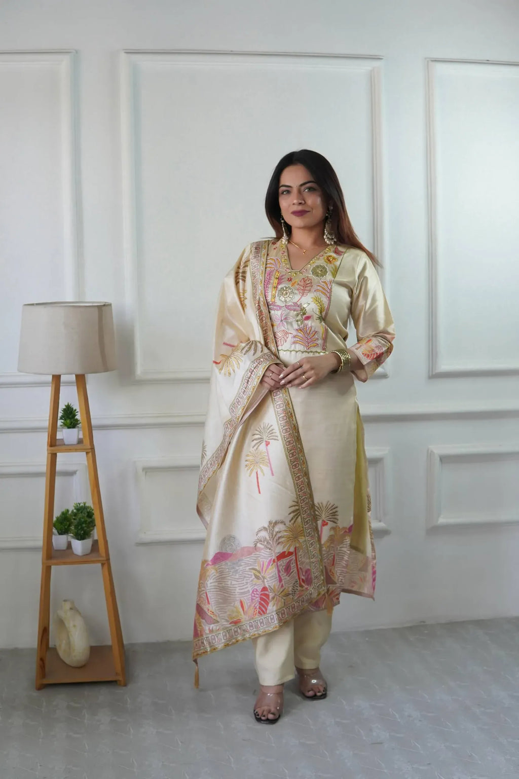 Ethnic Set