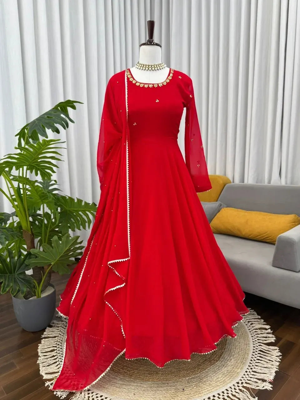Gown Set