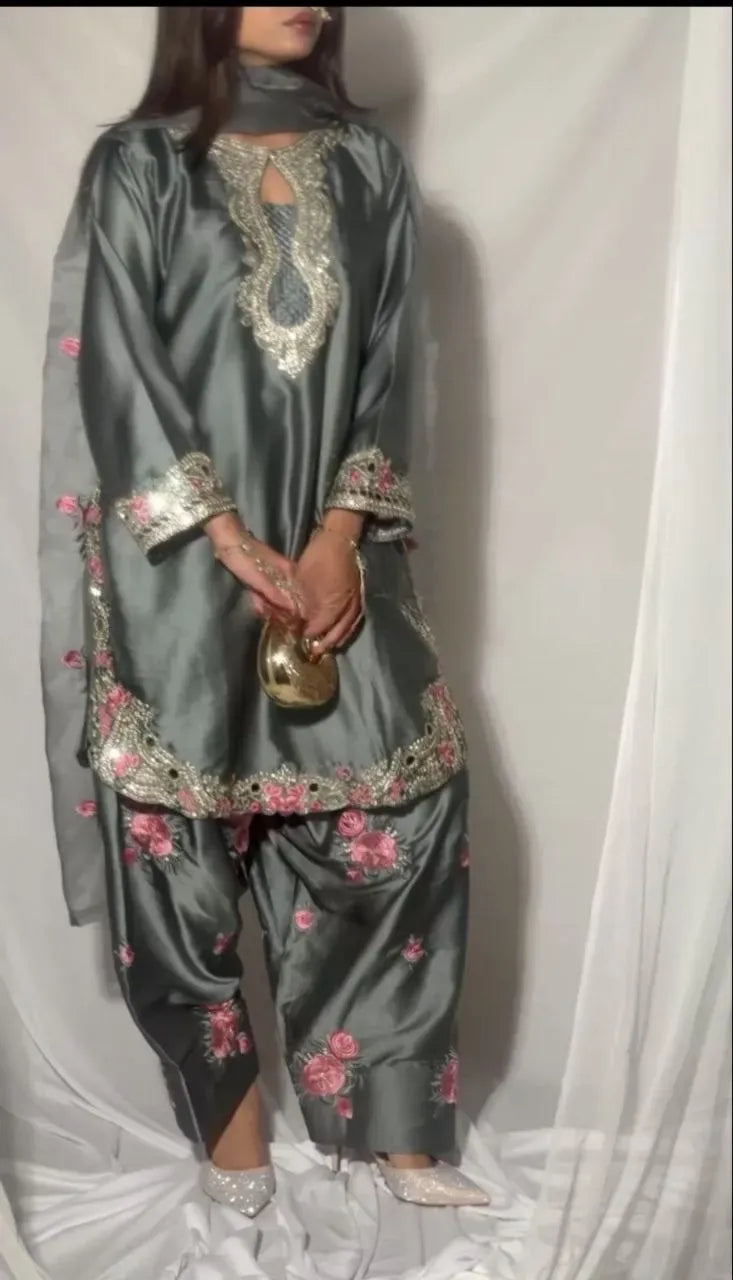 Salwar Suit