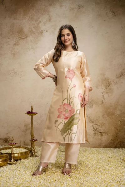 Elegant Aasam Kurti Set - Floral Design for Women | Sizes S-XXL