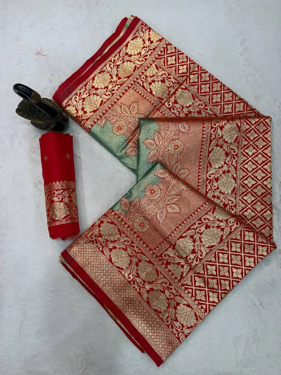 Elegant Banarasi Silk Saree with Zari Woven Florals