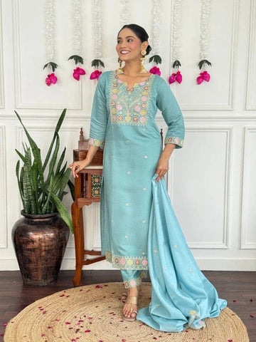 Elegant Chanderi Kurta Set with Silk Dupatta - Festive Wear for Women