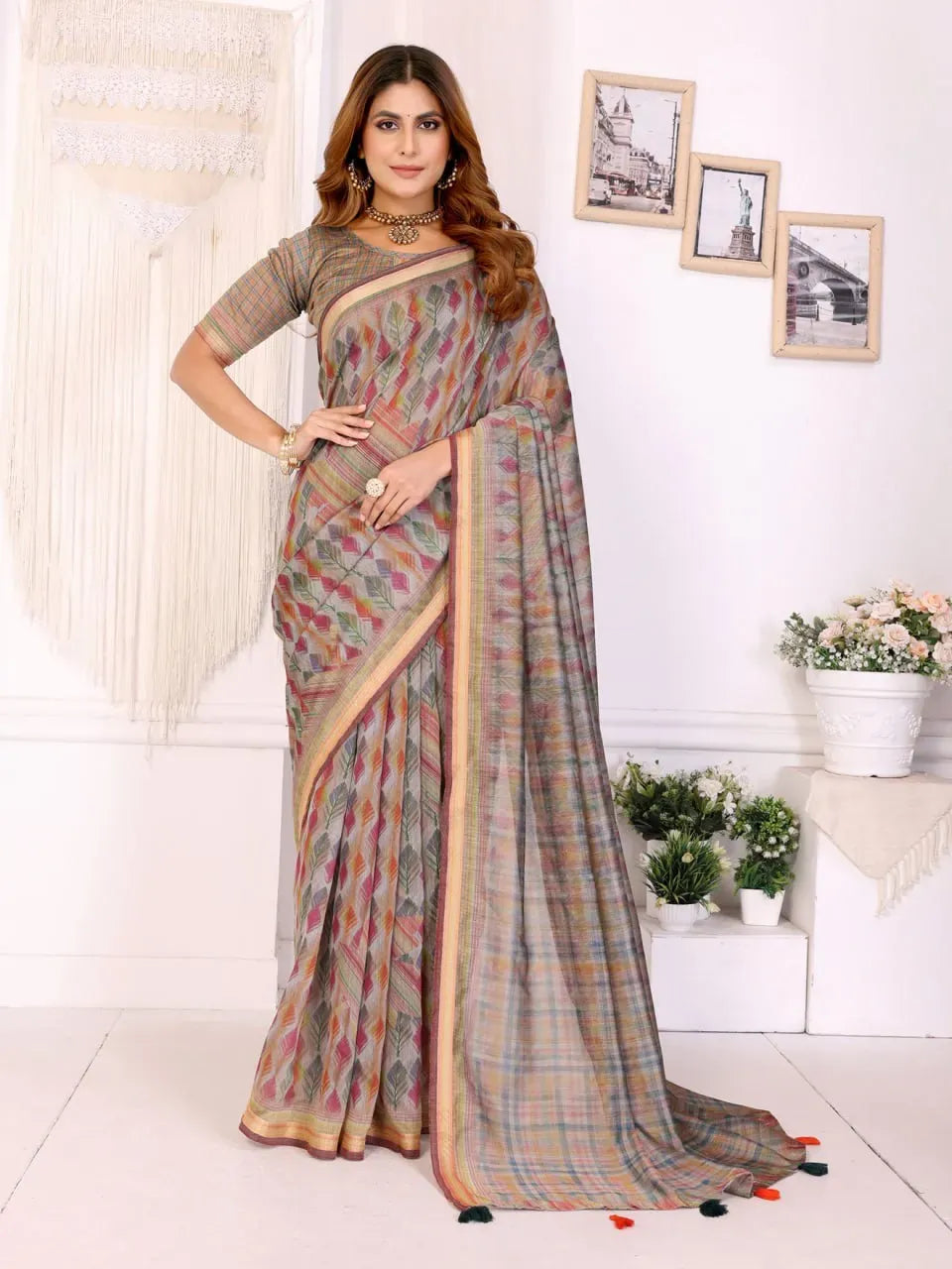 Saree