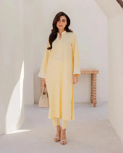 Elegant Chanderi Silk Kurta Set - Embroidered Dupatta for Festive Wear
