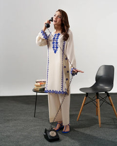 Elegant Chanderi Silk Kurti Set - Festive Wear for Women
