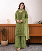 Green Outfits