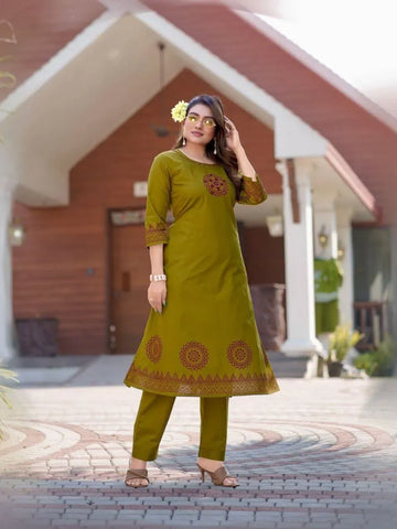 Elegant Cotton A-Line Kurta Set with Mirror Hand Work - Festive Wear for Women