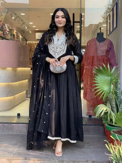 Elegant Cotton Silk Kurti Pant Set with Mirror Work Dupatta - Festive Wear for Women