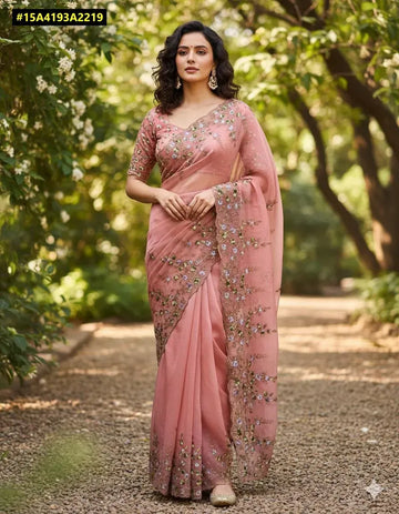 Elegant Crunchy Chiffon Silk Saree - Exquisite Scalloped Zari Border