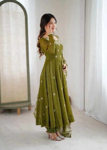 Elegant Crunchy Silk Gown - Ready To Wear Embroidery for Women