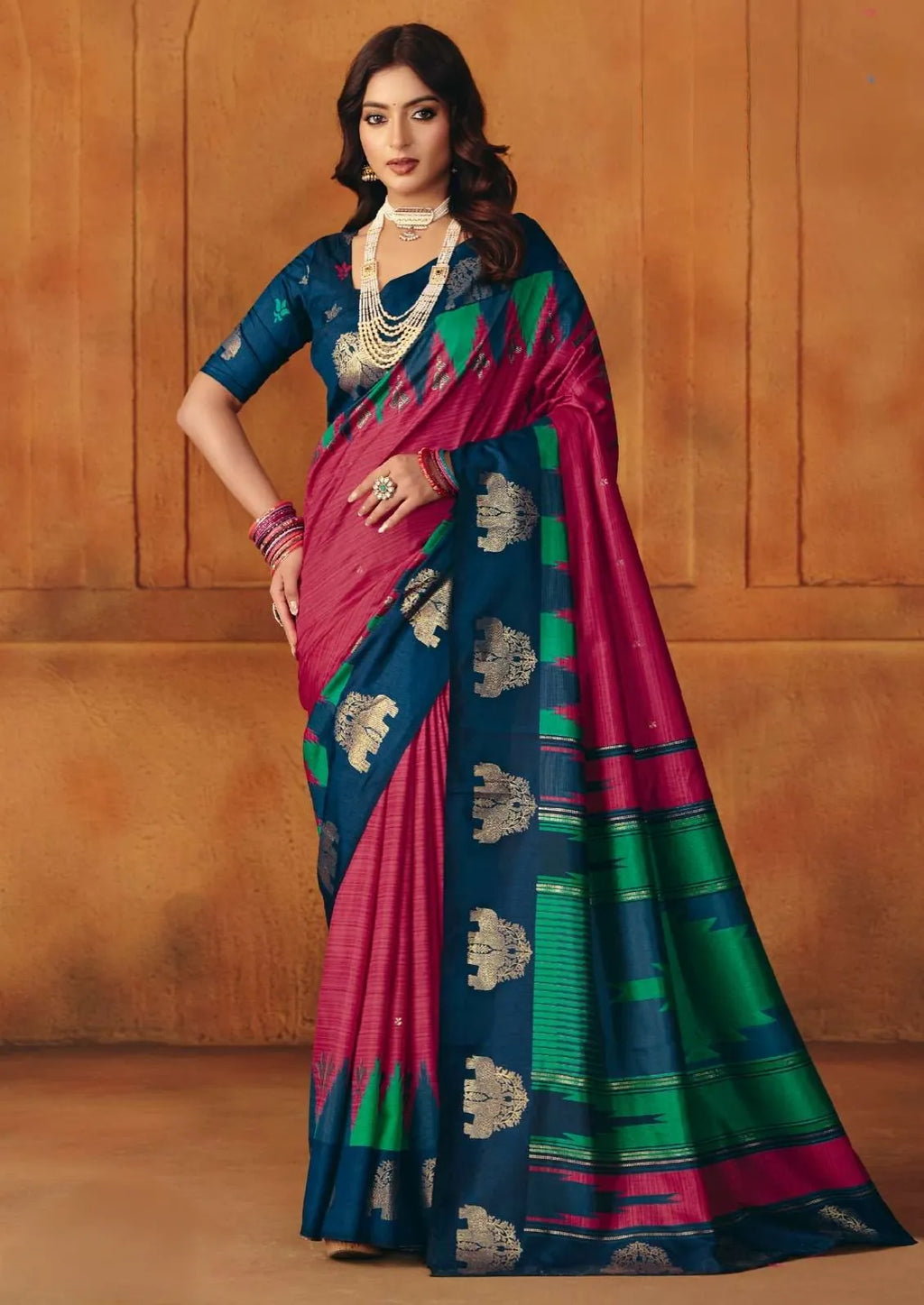 Saree