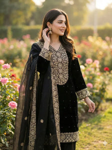 Elegant Fendy Silk Kurti Set - Heavy Embroidery for Festive Wear