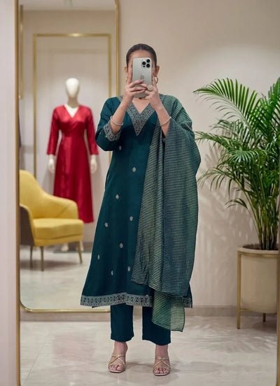 Elegant Gaji Silk Kurti Set with Shimmer Dupatta for Women's Festive Wear